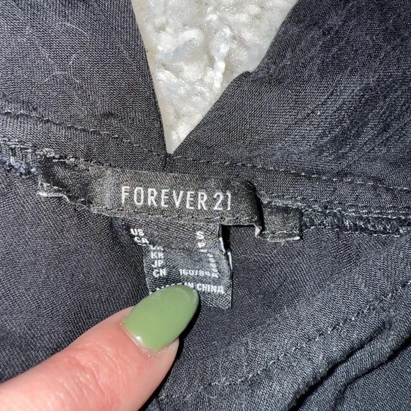 Forever 21 Midnight Black Buttoned Tank Top - Picture 4 of 6